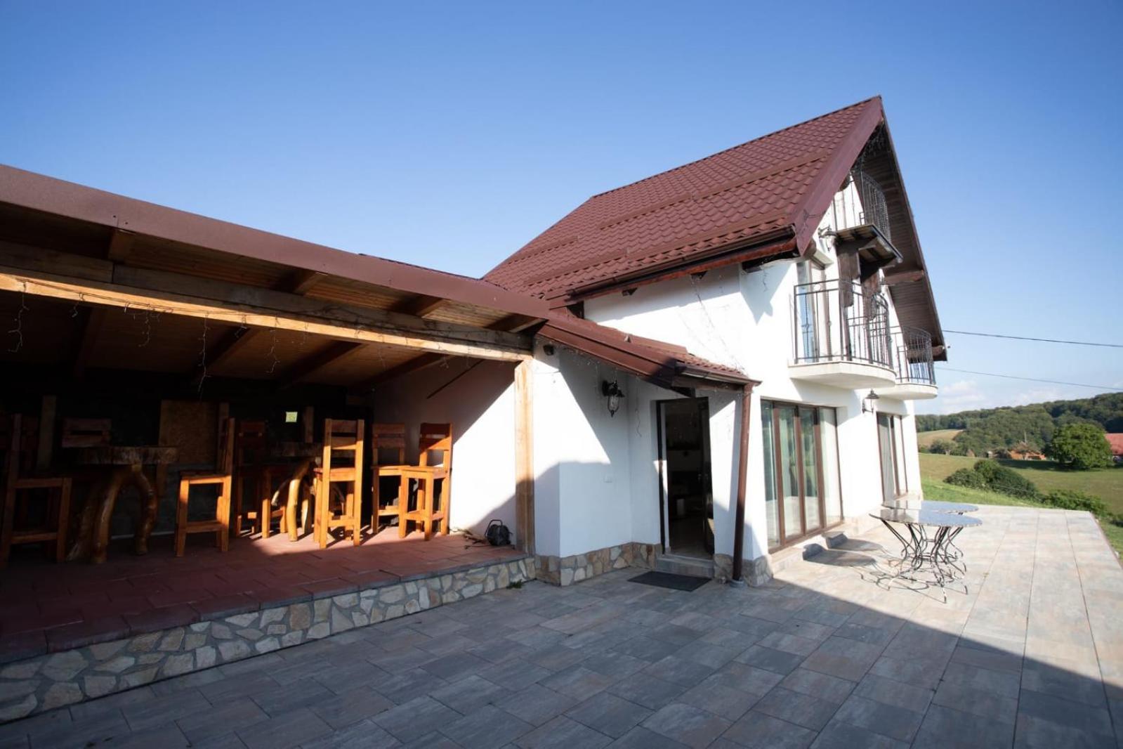 Вилла Casa Din Livada, Poiana Marului, Brasov Экстерьер фото